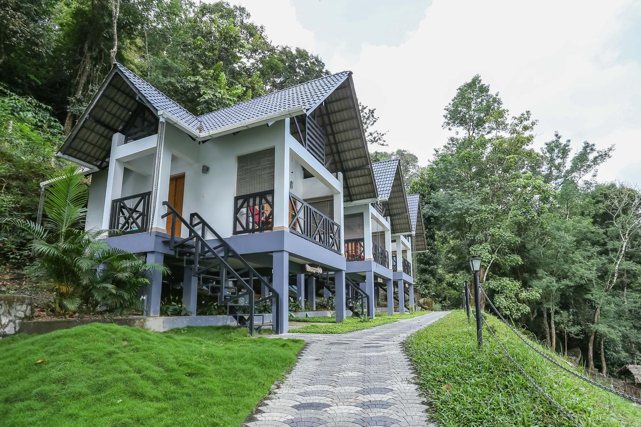 Woodrose Resort Kalpetta Esterno foto