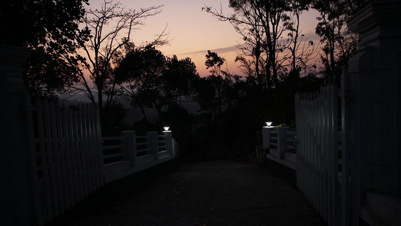 Woodrose Resort Kalpetta Esterno foto